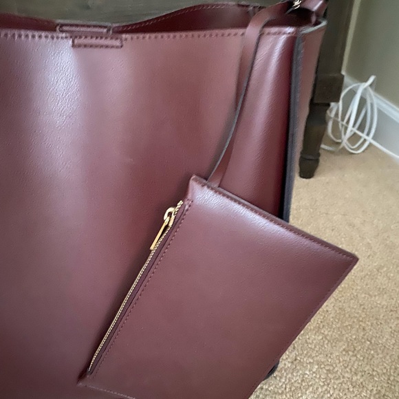 Burgundy Tote NWOT - Picture 6 of 8